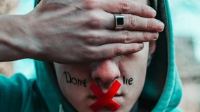 To co z tym 6-miesięcznym vacatio legis? Przedsiębiorcy wciąż będą znosić nagłe zmiany prawa