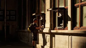 Jeśli ktoś ukradł ci pieniądze z konta bankowego, musisz podjąć te kroki. Rzecznik Finansowy przypomina