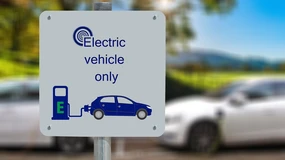 Polak z chęcią kupi elektryka. Jednak musi być tańszy w eksploatacji od auta spalinowego