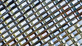 Firmy w Polsce masowo wymieniają auta. Mają czas do końca roku