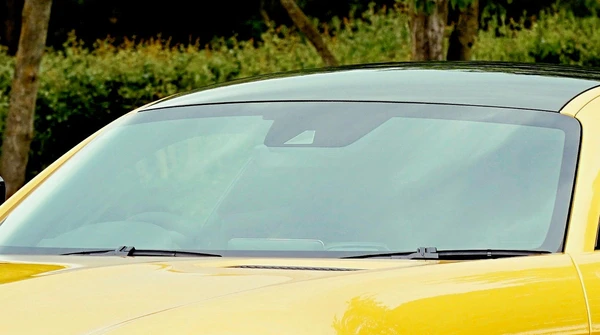 Ubezpieczenie szyb na zimę i nie tylko. Jest jednak jedno "ale"