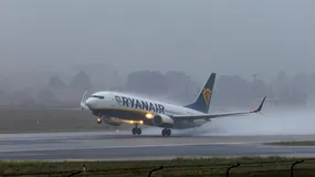 Internet jest dosłownie wszędzie, więc dlaczego nie ma go w samolocie Ryanair?
