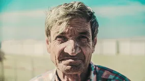 Harówka nie popłaca. Dane WHO mówią wprost: przepracowani umierają, a lenie żyją dłużej