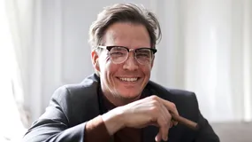 Robienie z siebie biedaka tuż przed śmiercią nic nie da. Rodzina i tak przyjdzie po pieniądze