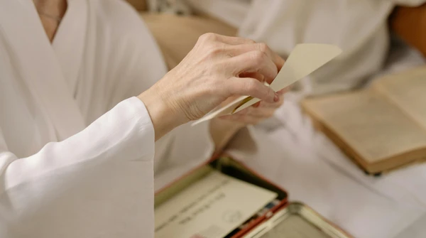 Poczta Polska wciąż przegrywa z kurierami. Masowe zostawianie awizo nie pomaga