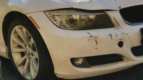 Zarysowałem komuś auto na parkingu i nie uciekłem. Właściciel Passata nie mógł uwierzyć w to, co zrobiłem