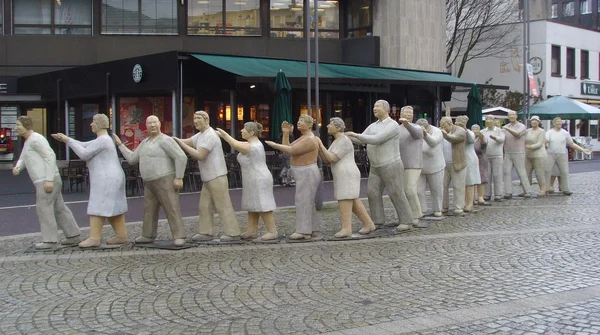 Odrzuciła spadek zbyt wcześnie. Teraz odpowiada za długi, których nigdy nie chciała