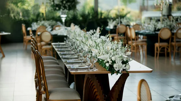 Wesele będzie kosztować jeszcze więcej. Wszystko przez... system kaucyjny