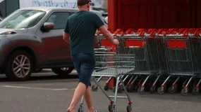 Jest propozycja kompromisu w sprawie niedziel handlowych. Związkowcy są wściekli