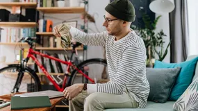 Wspólny kredyt weźmiesz nie tylko z żoną lub mężem. Ale trzeba pamiętać o jednym