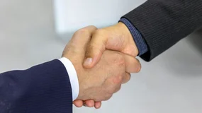 Nieuczciwi kontrahenci z zalegającymi płatnościami? UOKiK ma na nich miliony (złotych) sposobów