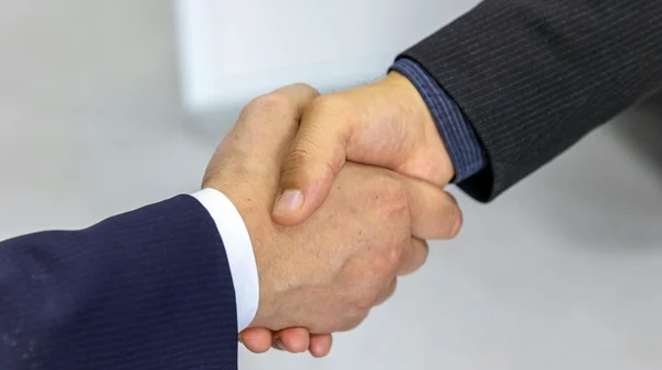 Nieuczciwi kontrahenci z zalegającymi płatnościami? UOKiK ma na nich miliony (złotych) sposobów