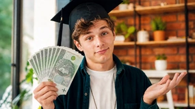 Studenci chcą zarabiać 10 tys. zł zaraz po studiach. I 14 tys. zł po trzech latach pracy