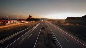 Zawracanie na autostradzie powinno być surowiej karane. Większe kary może zatrzymają tę patologię