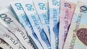 Złóż wniosek o 800 plus w złym miesiącu, a pieniądze zobaczysz dopiero w październiku