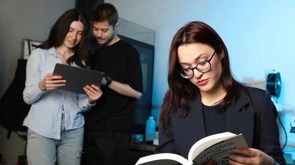 Zatrudnienie bezrobotnego to nawet 2 403 zł miesięcznie oszczędności. Ale jest jeden haczyk