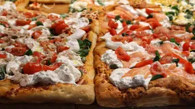 Sami zrobiliśmy z pizzy produkt luksusowy. We Włoszech jedzą ją z tekturowej tacki za 2 euro