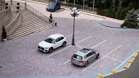 Wynająłeś mieszkanie i parkujesz pod blokiem? Wspólnota może cię zaskoczyć