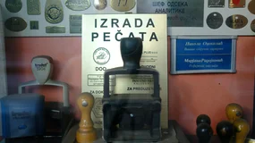 Pieczątka firmowa nie zniknie. Zamieniła się w coś, czego nie da się przystawić