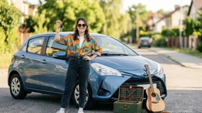 Widzisz auto z zielonym listkiem? Nie oznacza to, że za kierownicą siedzi nowicjusz