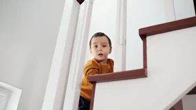 Dziecko zostało samo w domu. Grzywna może wynieść nawet 5 tys. zł