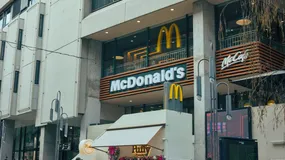 McDonald's i KFC udają restauracje z gwiazdką. Klienci coraz częściej mają dość