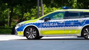 15-latek pędził hulajnogą drogą wojewódzką. Matka oburzona na… policjantów