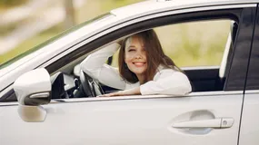 Allegro Lokalnie miażdży OLX i Otomoto, gdy chcesz sprzedać auto w okolicy
