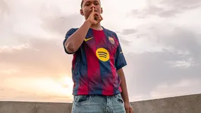 Kupił koszulki w oficjalnym sklepie Nike. O zwrot 1200 zł walczy z botem, który tylko udaje, że pomaga