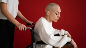 Jeśli ktoś chce kilku tysięcy za wniosek o świadczenie wspierające, to dla mnie jest zwykłym naciągaczem. ZUS pomaga za darmo