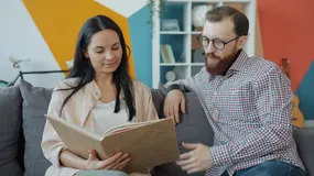 MKiDN chce zakazać promocji na nowe książki. Wydawcy: będzie drożej
