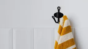 Zaprosił ją do "swojego" apartamentu z OLX. Brak ręcznika zdradził kłamstwo, za które grozi do 8 lat więzienia