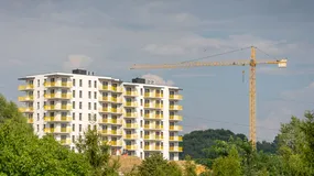 Deweloper z Podlasia płaci prawie 9 proc. za obligacje. Lokata tyle nie da, ale BFG też ich nie chroni