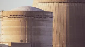 Polscy miliarderzy dokładają 500 mln zł do małego atomu. To może być prawdziwy przełom