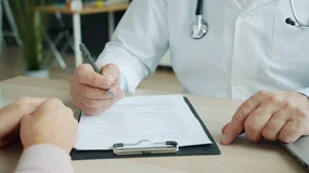 Chory w jednej pracy, zdrowy w drugiej. Tak będzie działać L4 od 2027 roku