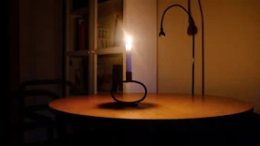Rząd przestrzega przed blackoutem. Tak musisz się zachować się podczas długotrwałego braku prądu