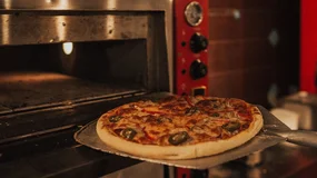 Zamówiłem pizzę z rabatem 10 zł. Przy odbiorze okazało się, że „promocja” to po prostu cena ze strony