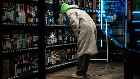 Nocna prohibicja w całej Polsce. W niektórych gminach nie kupisz alkoholu nawet od 21:00 do 9:00