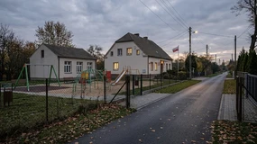 Prawie co czwarta gmina nie utrzyma szkół i urzędów z własnych pieniędzy. To rachunek za wyludnianie Polski