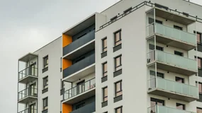 Zamiast czynszu – wulgarne groźby. Seniorka od stycznia nie może odzyskać mieszkania